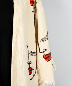 Alternative view of Red Lips